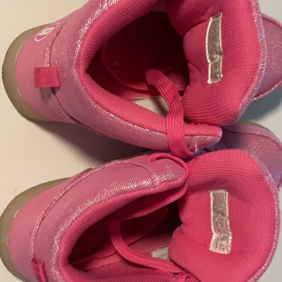 Light up pink sparkle - Picture 4 of 10